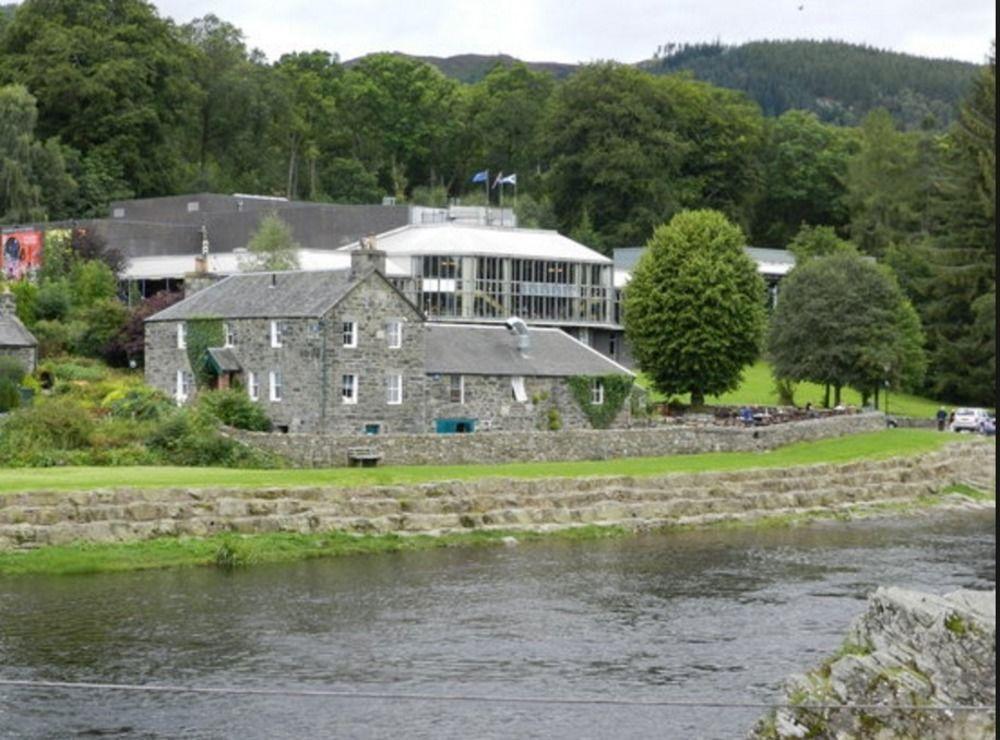 Port Na Craig Inn & Restaurant ピトロクリー エクステリア 写真
